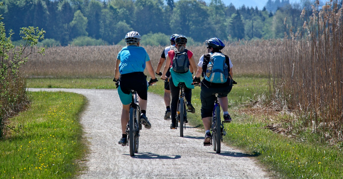 2023 December 18 Marina Bay Beacon Event Mobile Bike Repair at West Side Library